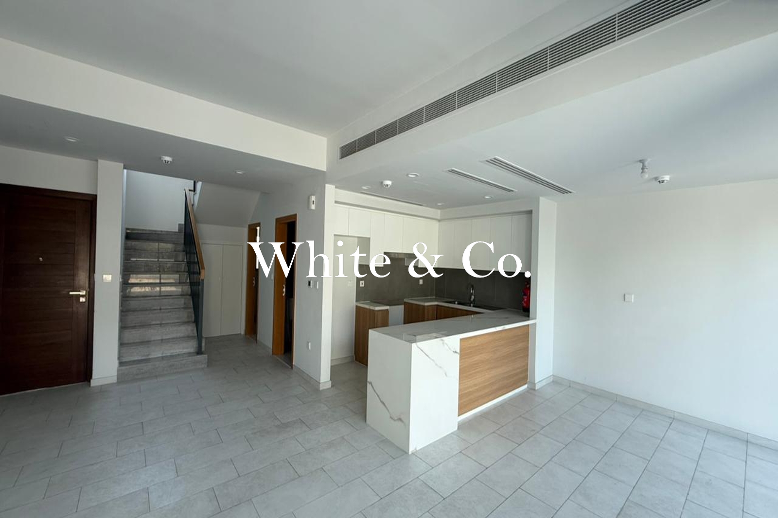 Quiet Loc| Family Community | Near to Pool