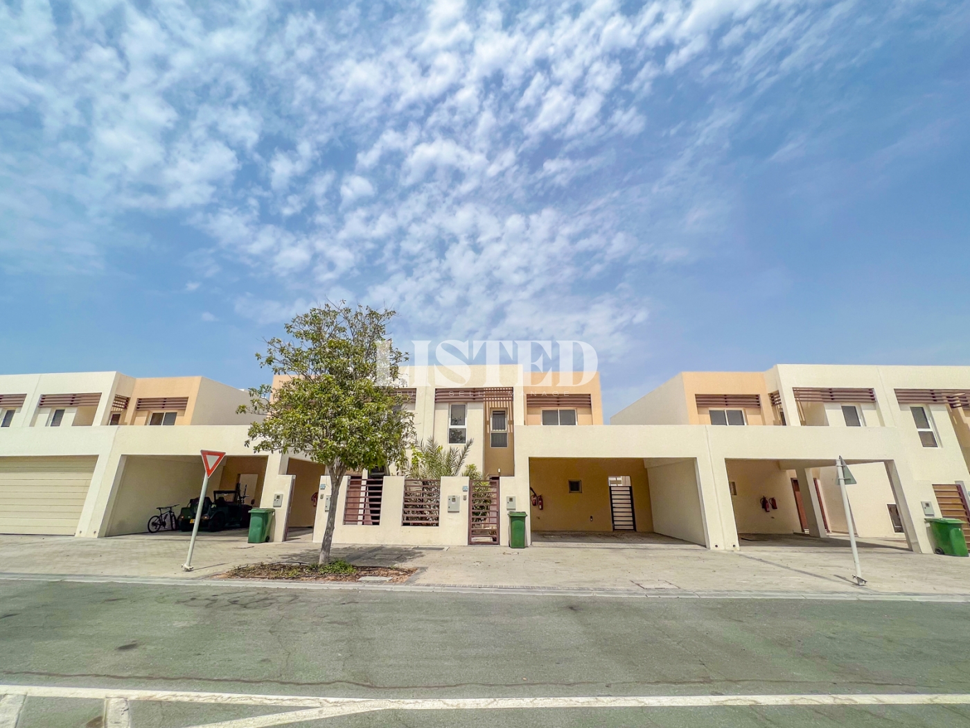 Stunning Villa | Well Maintained | Great Community