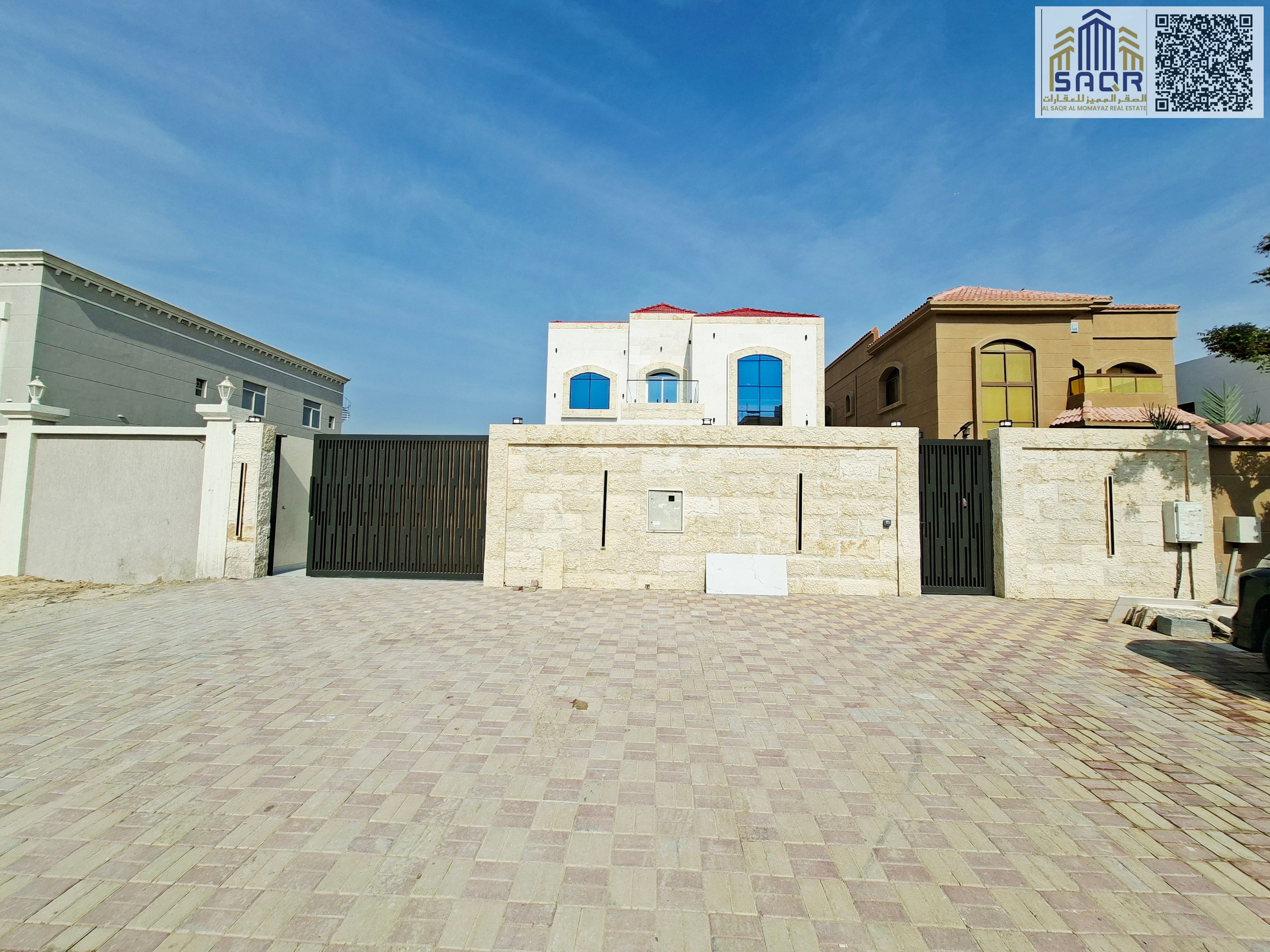 Villa for sale, including water, electricity, and air conditioning. Freehold ownership for all nationalities. Located opposite a mosque.
