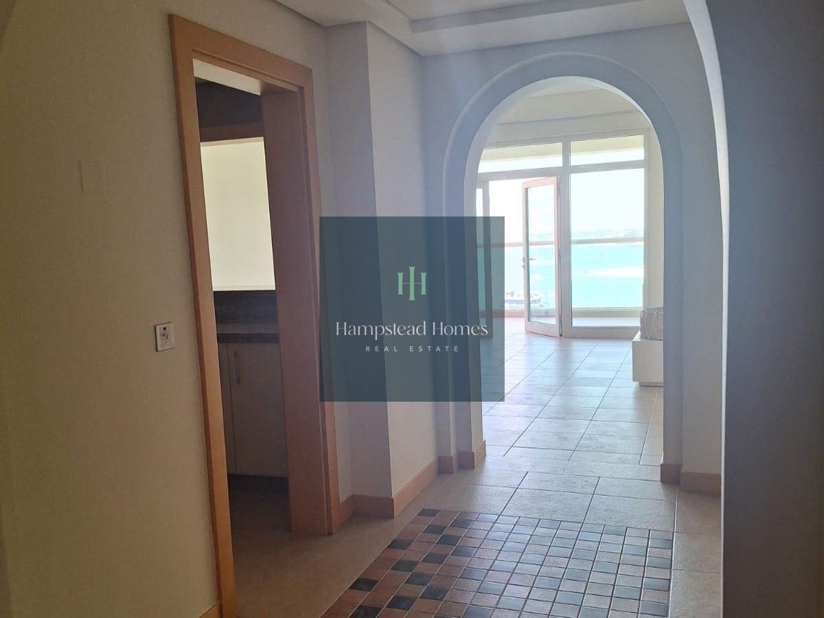 Breathtaking Sea Veiw/ Ready to Move/ Maid Room /Semi Close Kitchen with appliances