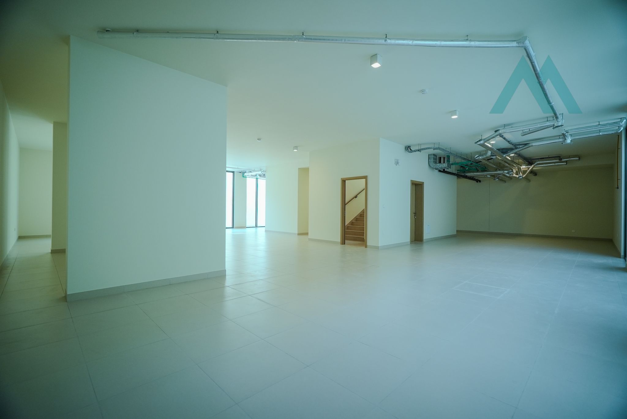 Lagoon View | Corner Unit | Vastu Compliance |