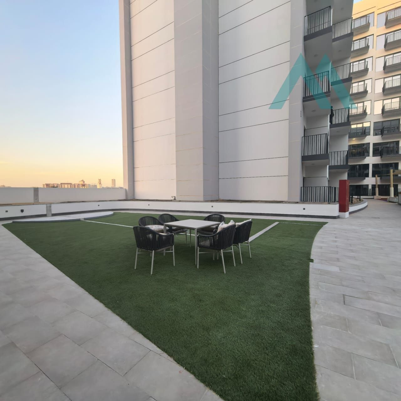 Spacious 1BR for Sale | Azizi Mirage 1 | With Parking