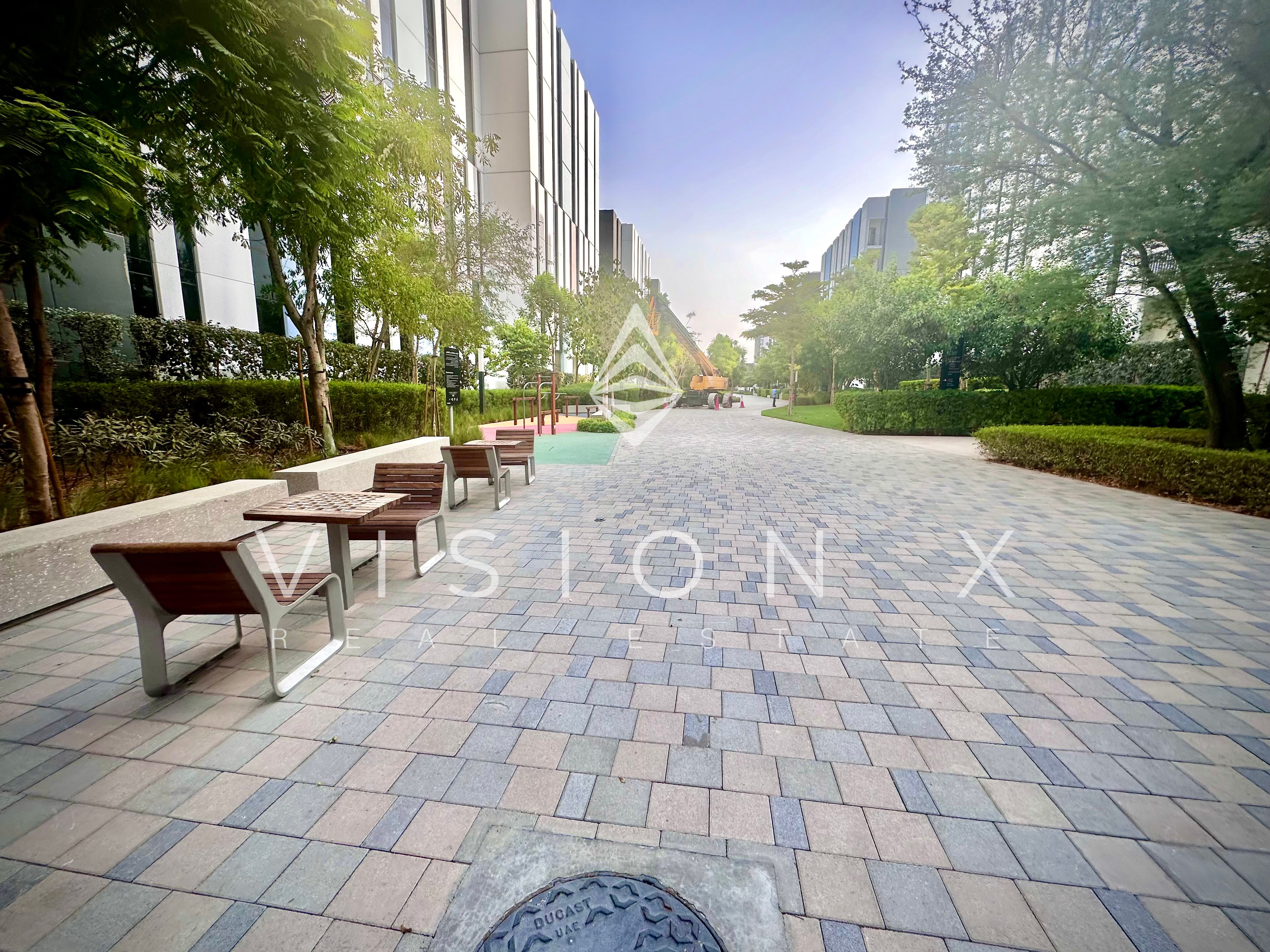 Modern & Bright | Ready to Move In | Popular Community