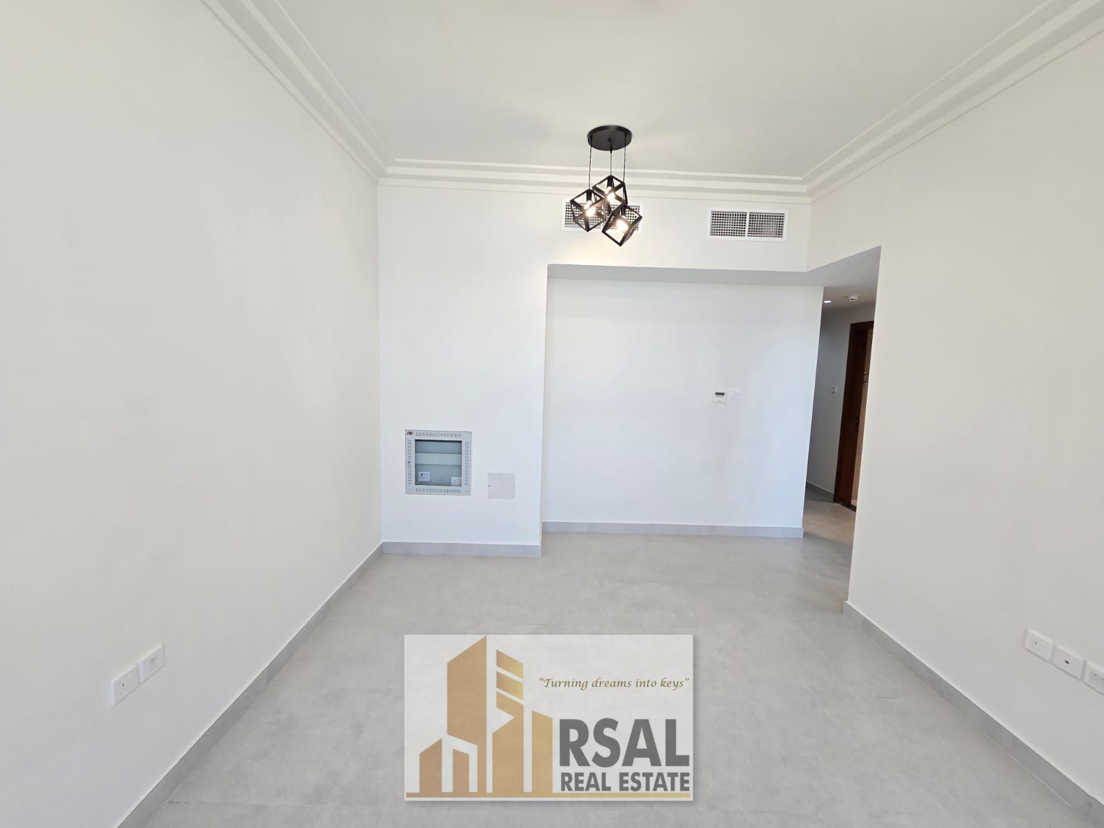 Modren Living Brand New 1BHK Appartment In Alfalh Area