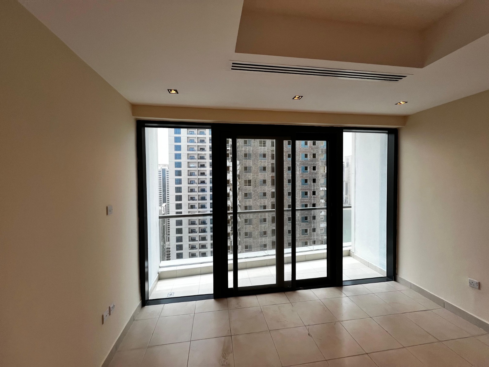 Luxury tower in Al Khan | 1,700 sqft | Open sea view | Free AC | Free parking | Gym | Pool | Maid room | Built-in wardrobes