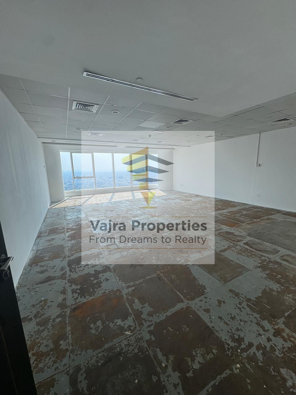 HIGH FLOOR | RACECOURCE VIEW | MULTIPLE UNITS AVAILABLE