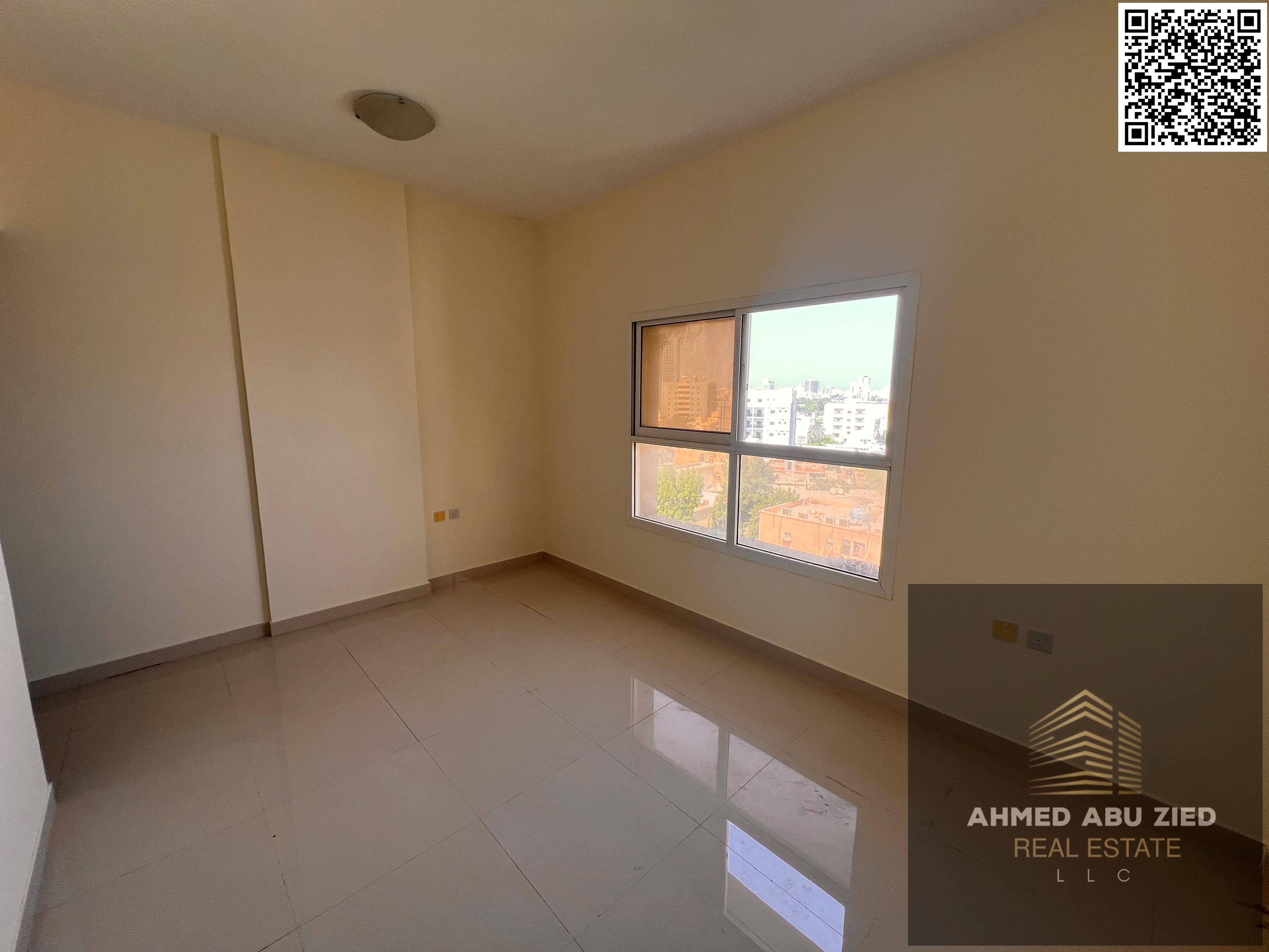 The best and most wonderful studio apartment you could live in, with a separate kitchen, a distinctive bathroom, and flexible payment options. It's cl