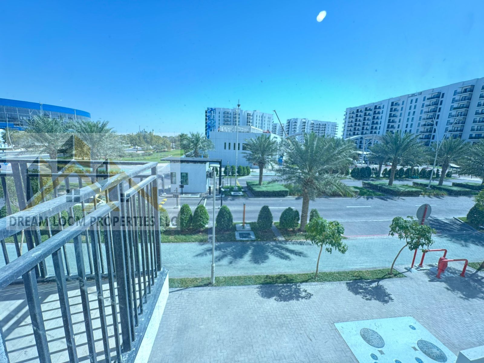 VACANT / LOW FLOOR / NICE COMMUNITY
