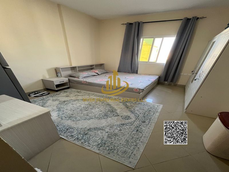 Distinctive accommodation for rent in the heart of Al Rashidiya, directly behind Grand Mall