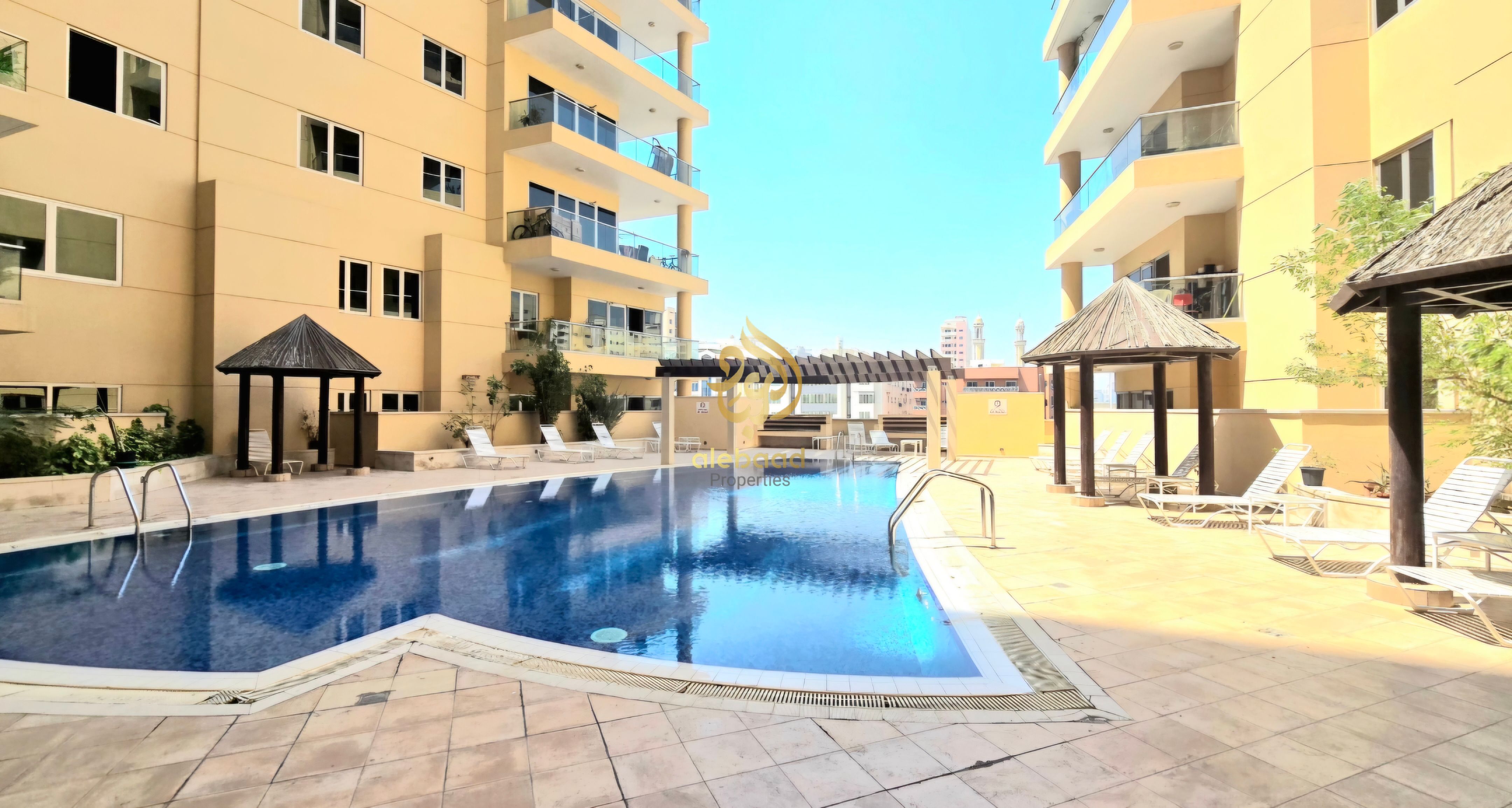 Chiller free!• Front of Metro Big Size 3bhk + Store Room available for rent •Book Now!