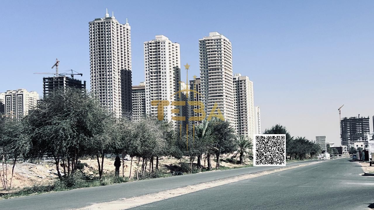 A prime investment opportunity in Al Amrah, one of Ajman's most promising areas, boasting a strategic location with easy access and close proximity to
