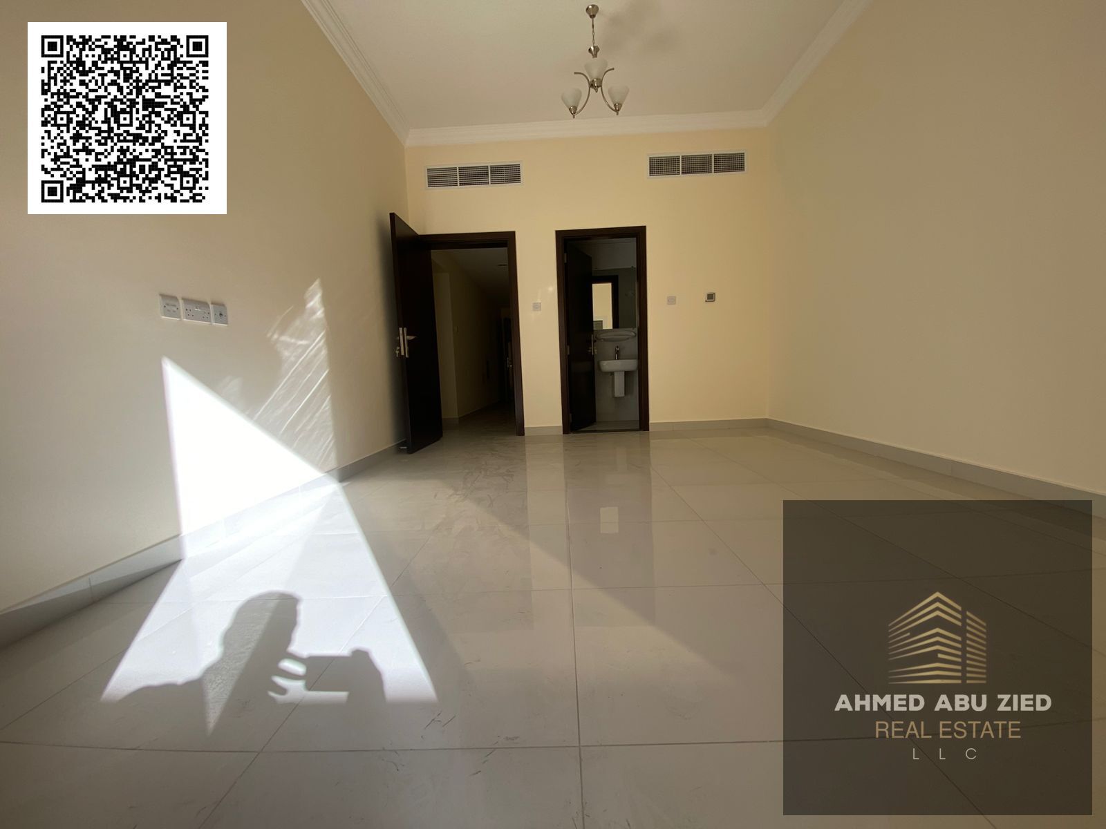 First occupancy, 2 master bedrooms, 3 bathrooms in Al Rawda 1 | Balcony with open view | Central air conditioning | Close to Dubai and Sharjah exit |