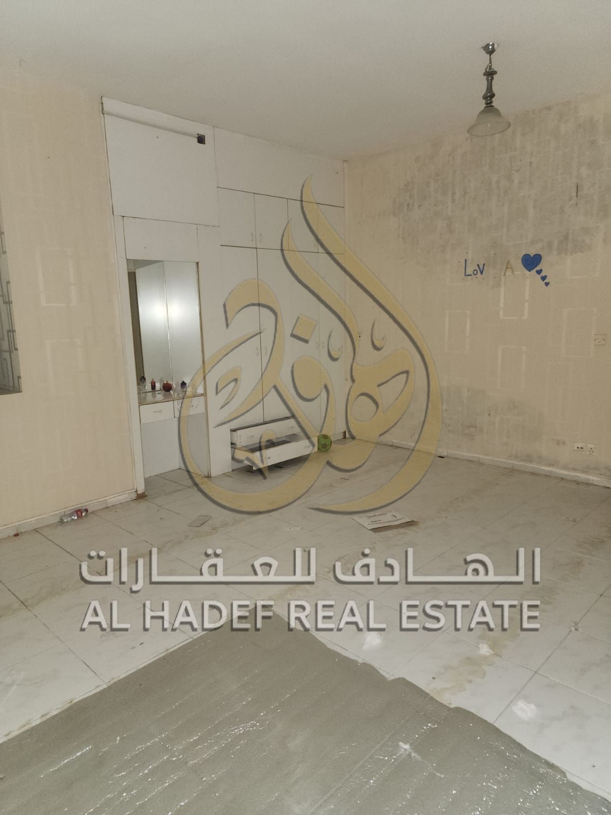Three Bedroom Apartment for Annual Rent in Al Majaz 1 Sharjah – Prime Location Near Services and Transport – Suitable for Families or Sharing with