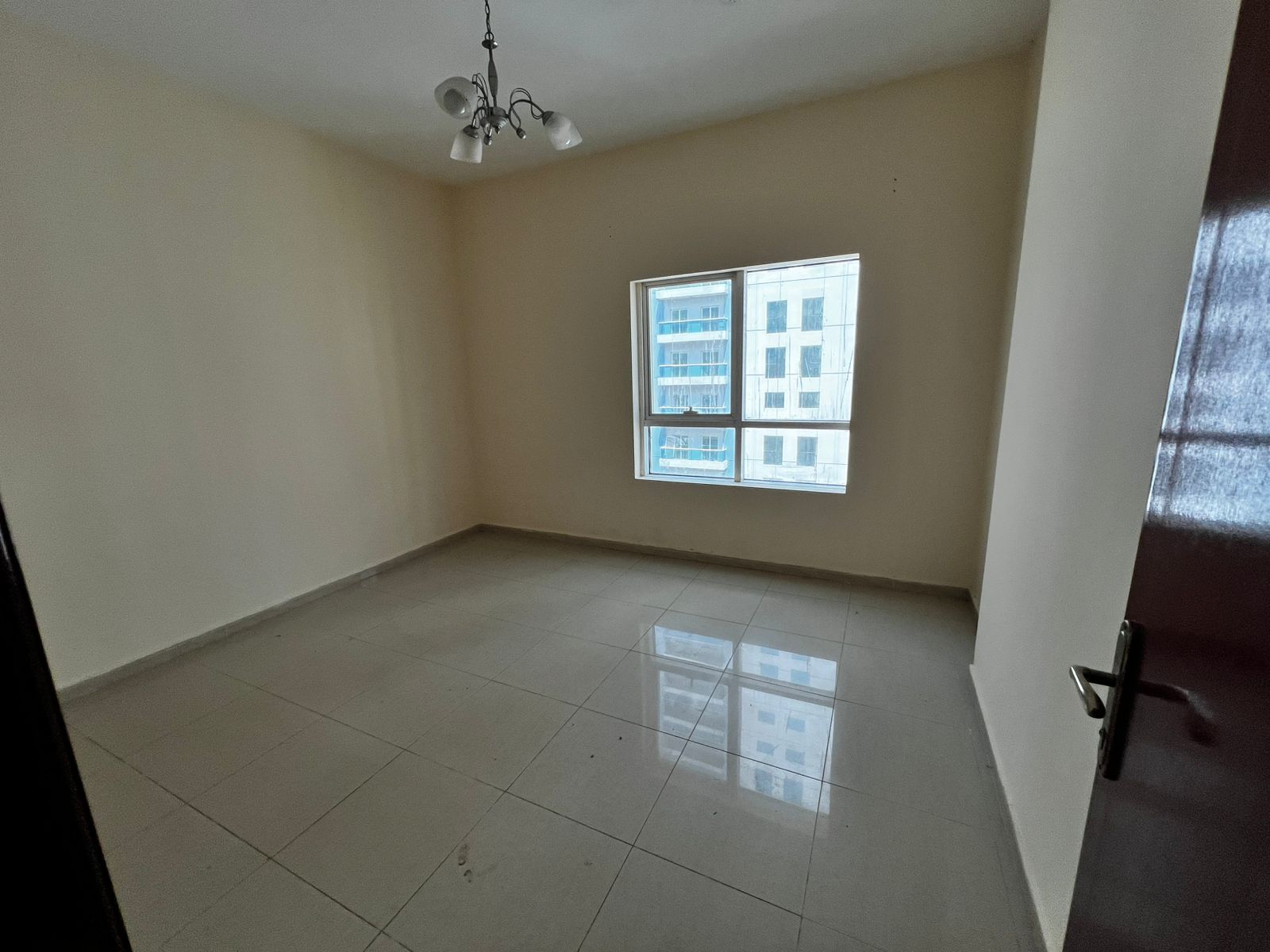 Great view \ Spacious \ Easy payments \ Free maintenance