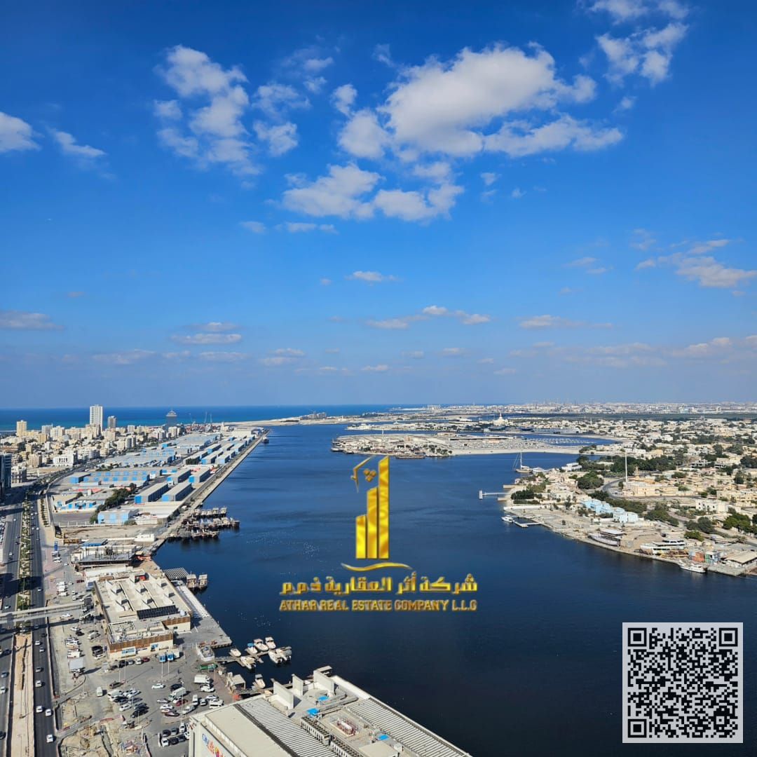 The most luxurious two-bedroom apartment, with sea view balcony, including all services, with a gym, swimming pool, and private parking