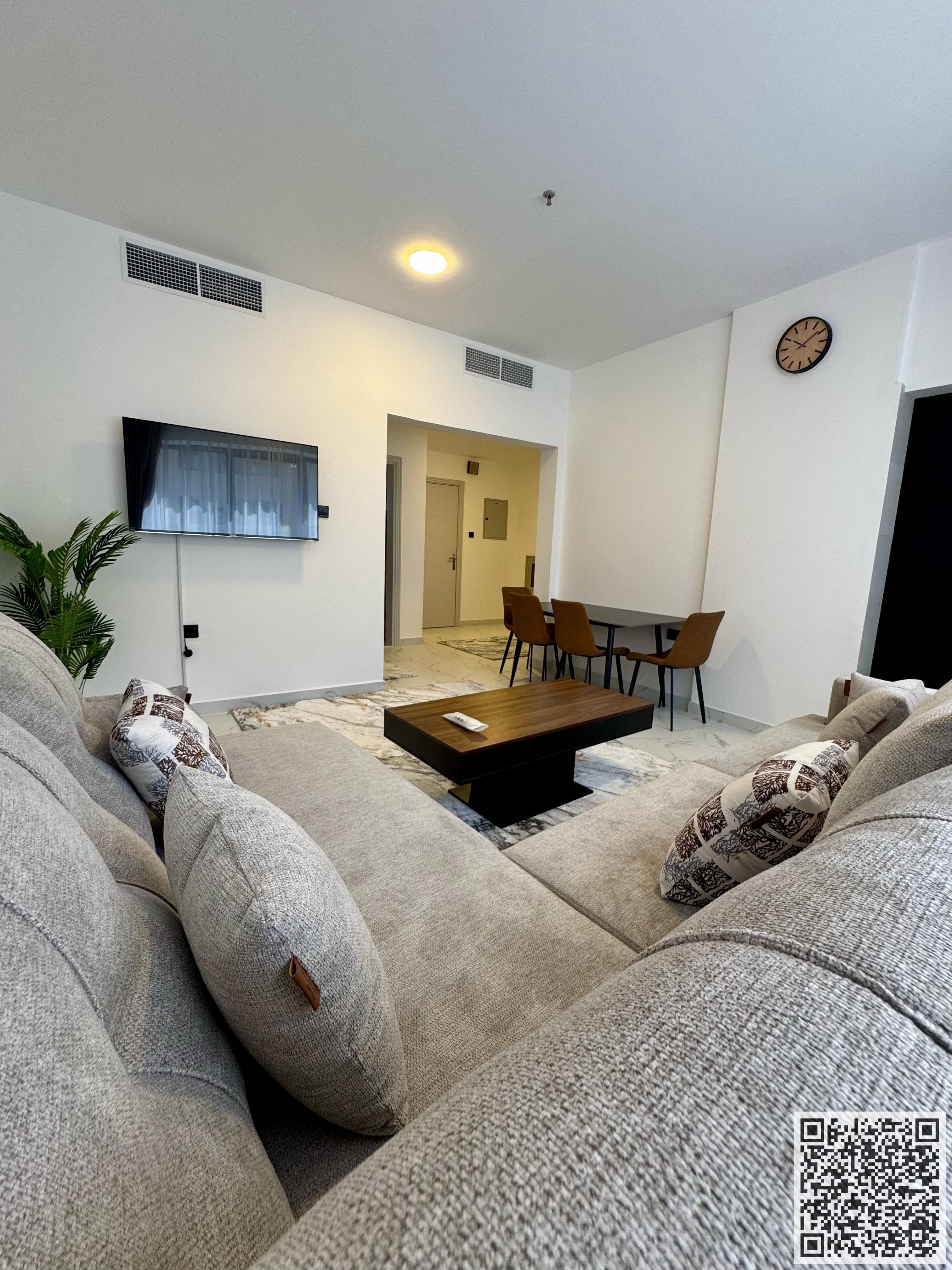 – Luxury 1BHK Apartment for Monthly Rent – Directly on Ajman Corniche Don’t miss the opportunity to live in one of the finest apartments dir