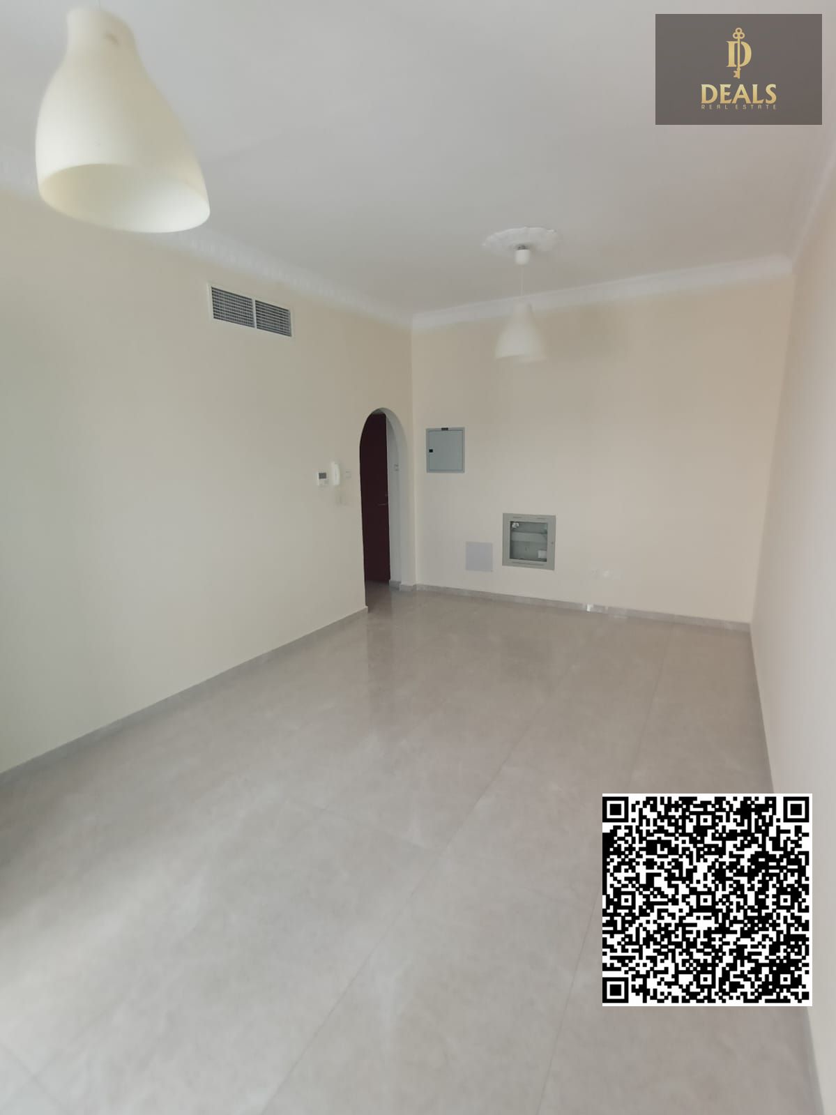 2-Bedroom Apartment in Al-Jarf 2 | Spacious with Balcony & AC