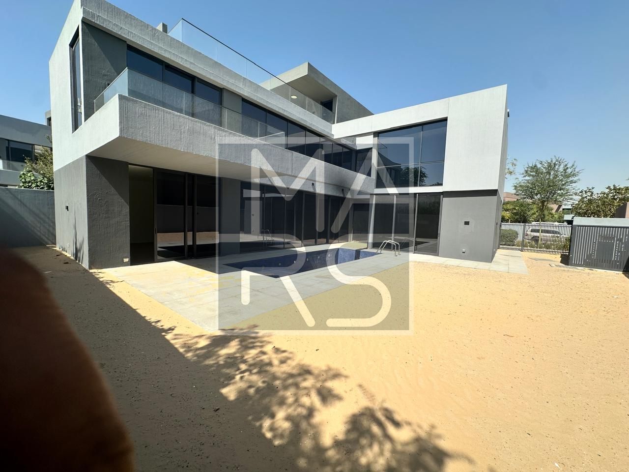 5-Bedroom Villa for Rent in Masar Kaya A premium opportunity to live in one of the most modern and upscale residential communities. This elegant villa