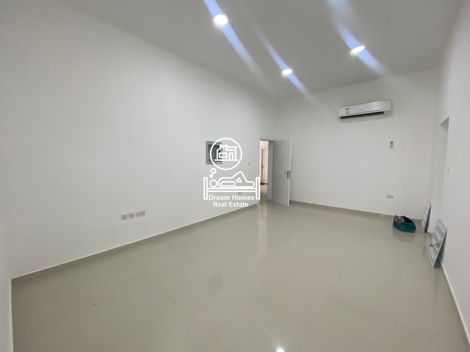 Nice and big Flat available for rent in Mbz city