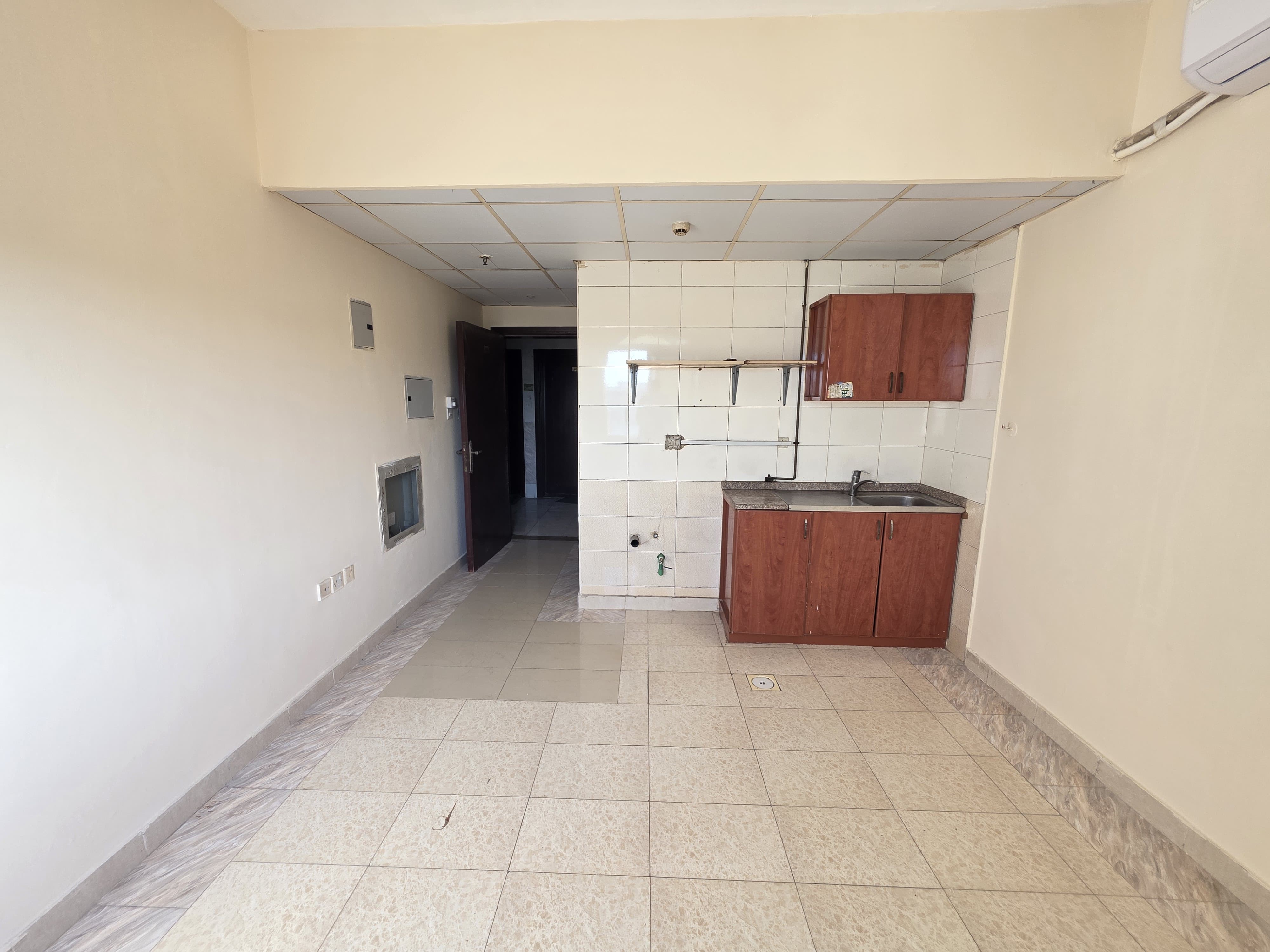 NO DEPOSIT CASH BIG SIZE STUDIO NEAR TO SCHOOLS IN MUWAILEH