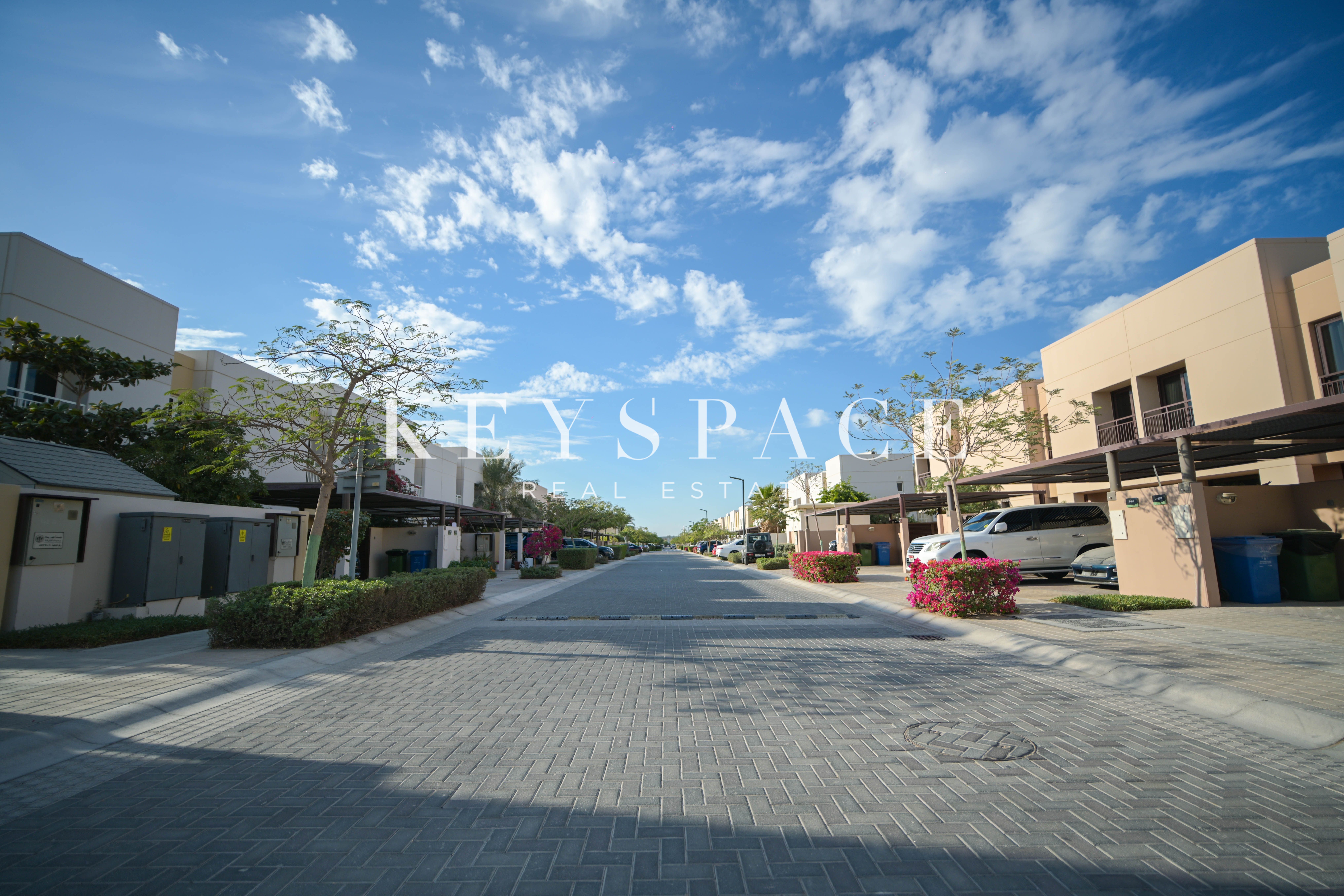 Architecturally Designed Modern Villa | Refined Finishes in a Secure Setting | Resale