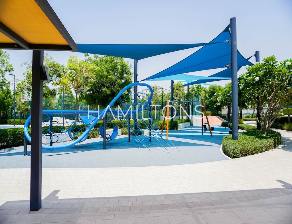 Exclusive Villa in Prime Location | Great Resale Deal