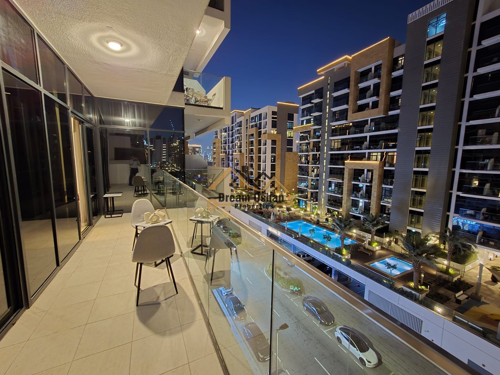 Furnished - Corner Unit | Ready To Move