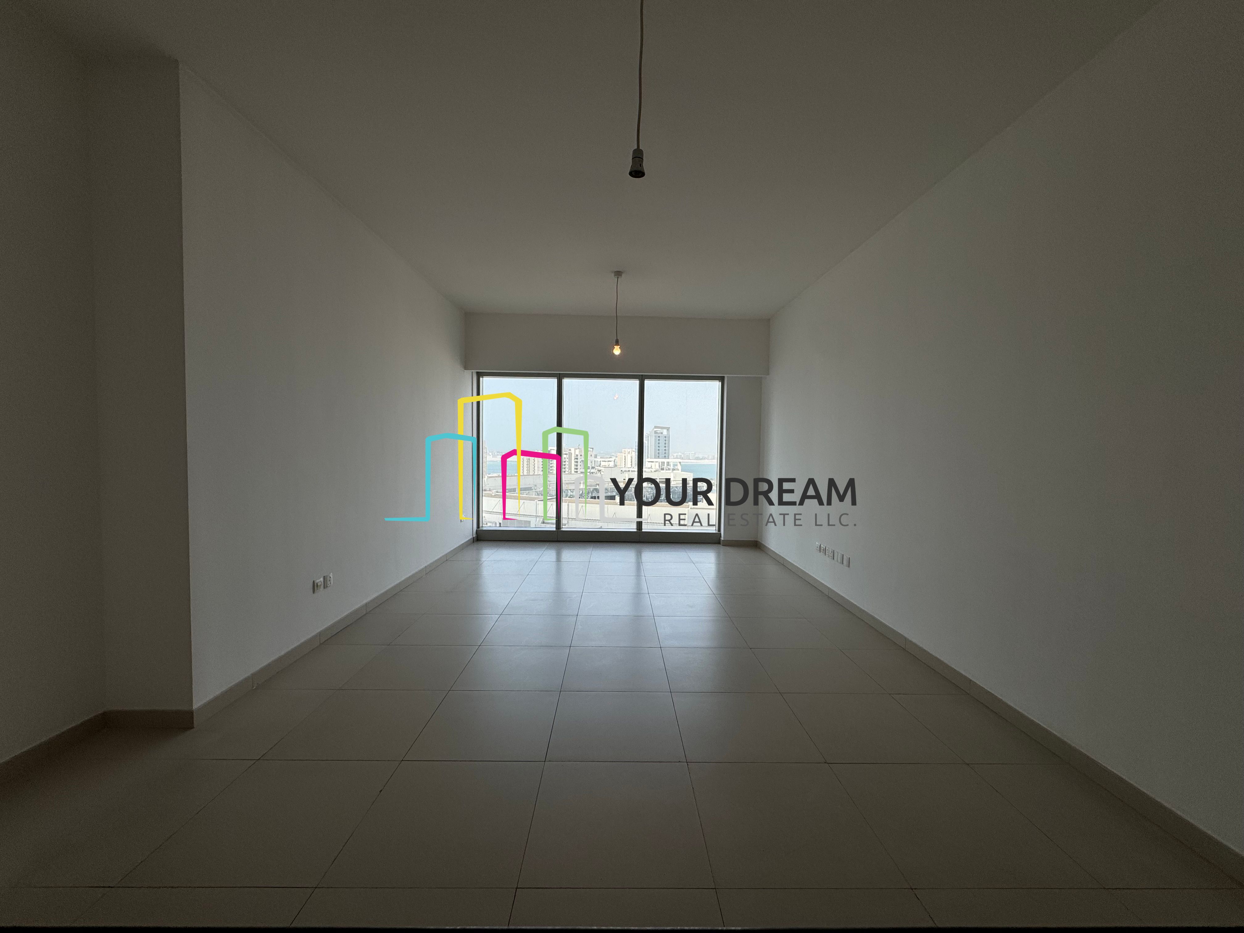 Luxury Style | 1 Bedroom Apartment | Facilities | Parking