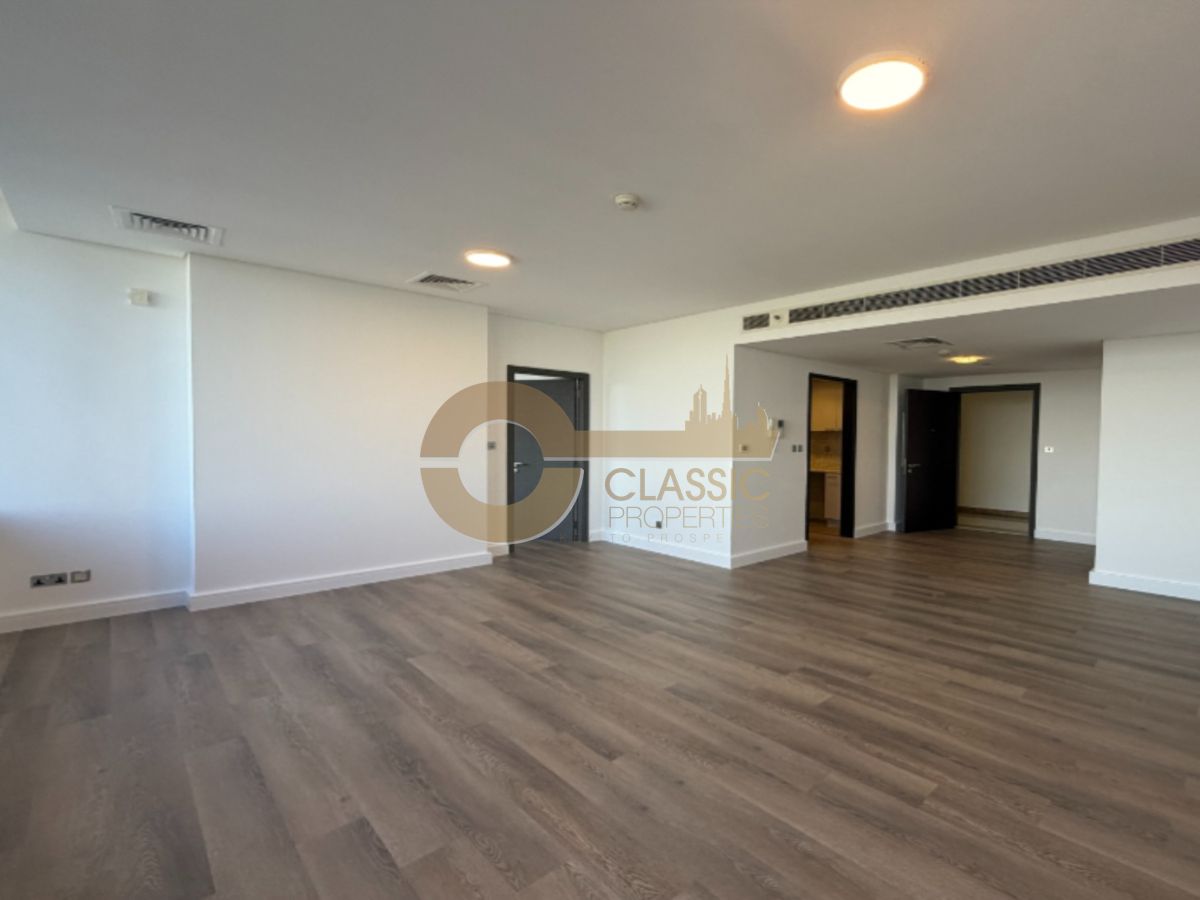 Luxuriously Renovated | Huge Layout | Awesome View