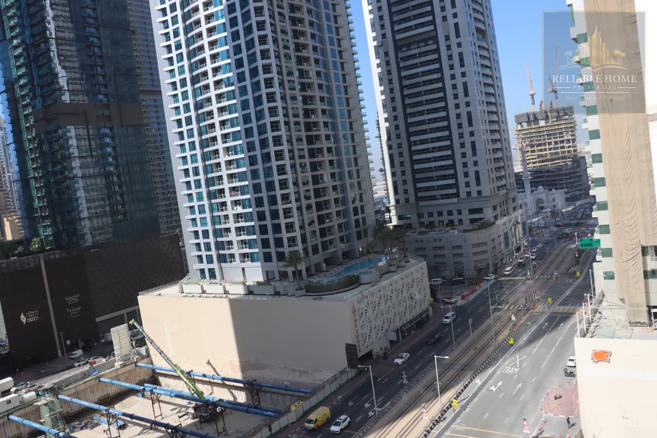 Spacious 1 BR | Luxury Furnished | Mag 218