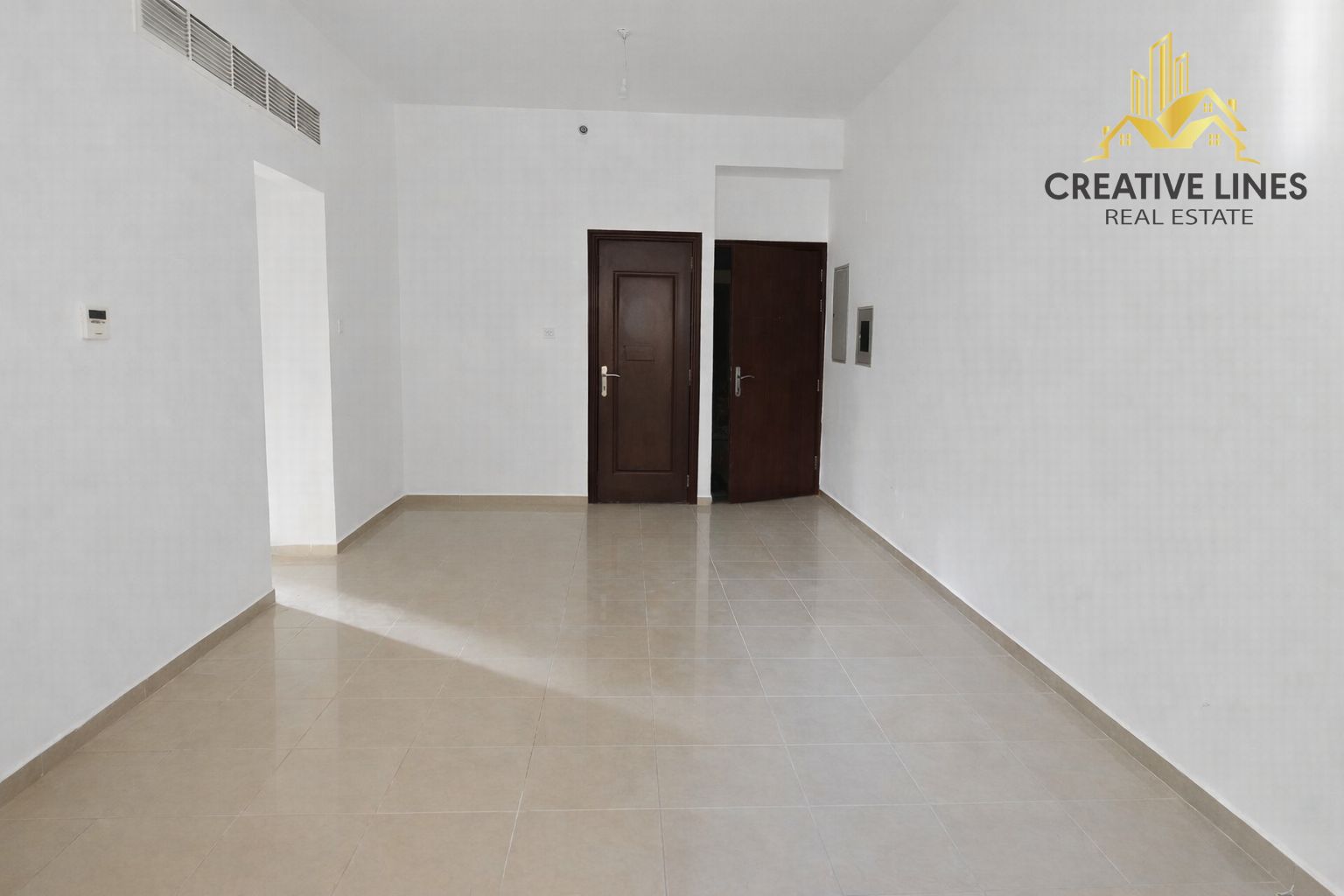 Spacious 3bhk// all amenities// closed to Bus stop// ready to move