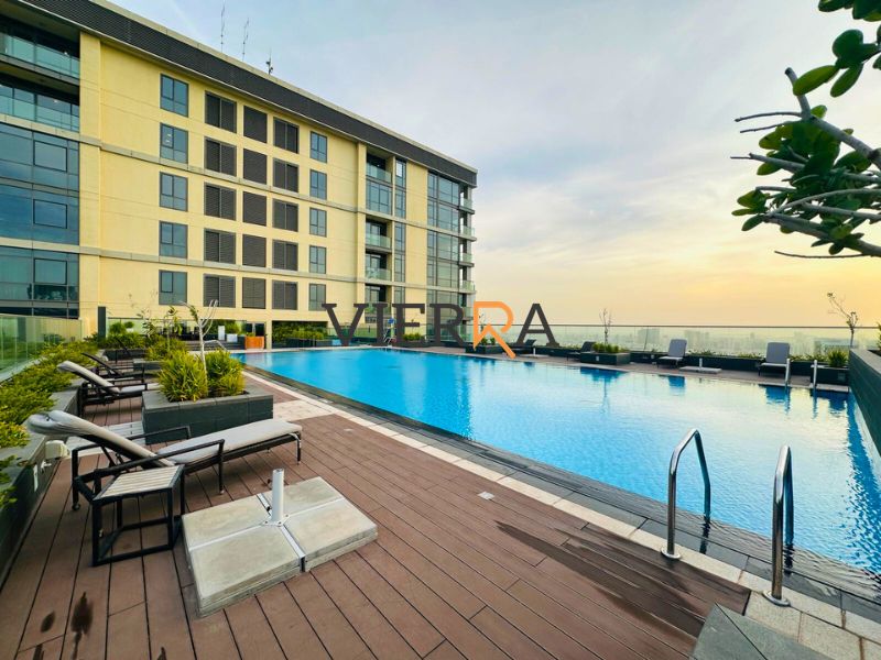 2BR + Laundry | Partial Sea View | Vacant Now