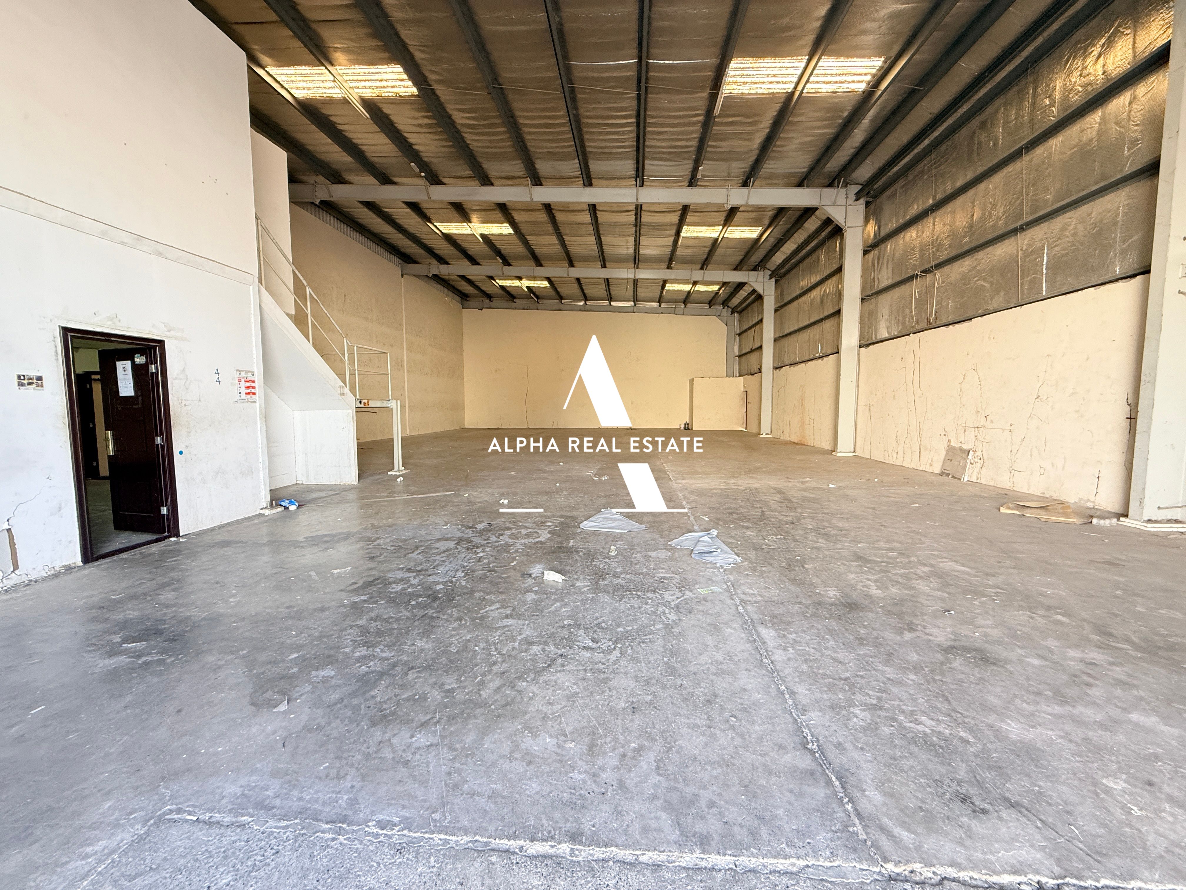 Affordable Warehouse | 6000 Sqft | Vacant Now