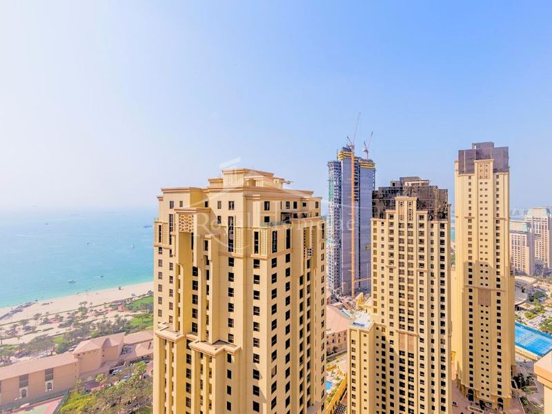 Spacious Apartment | Prime JBR Location | Balcony