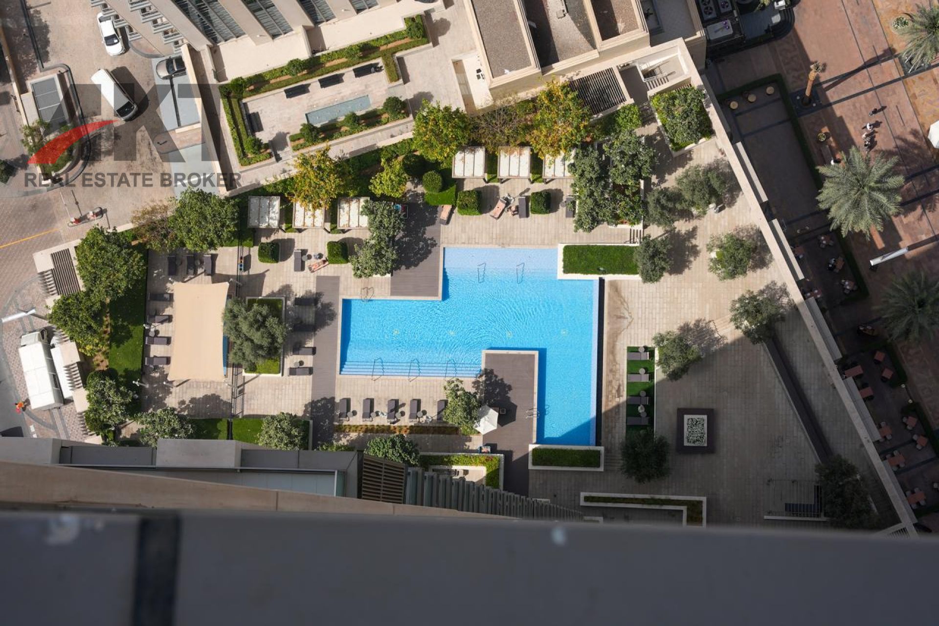 FULLY FURNISHED 3 BED+MAID/BURJ AND FOUNTAIN VIEW