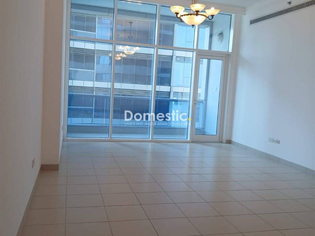 SPACIOUS + BALCONY | PRIME LOCATION | CHILLER FREE