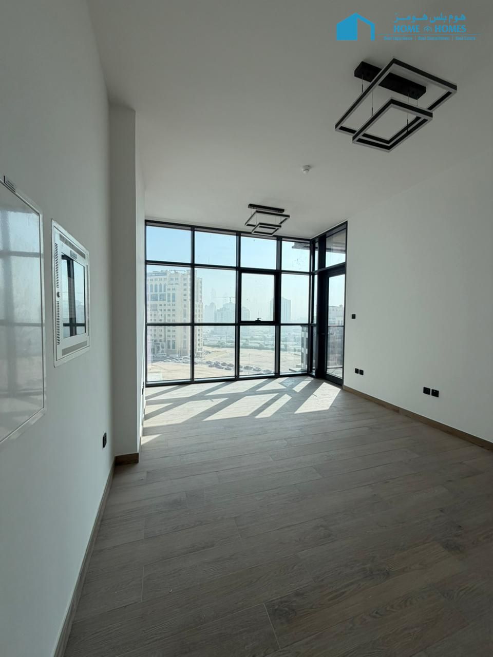 Prime Location | Modern Gym | Effortless Commute in Al Jadaf