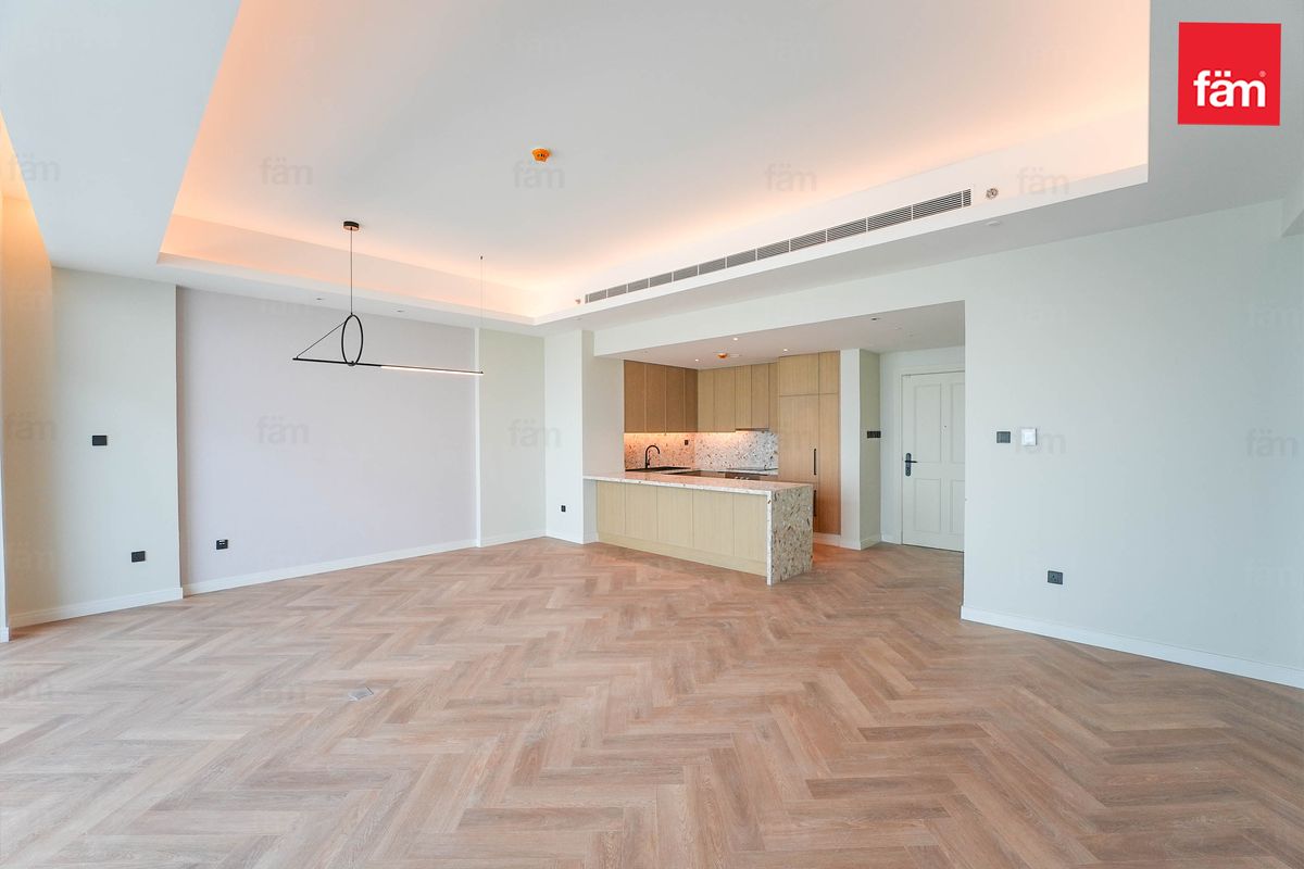 Brand New | Modern Living | Stunning View