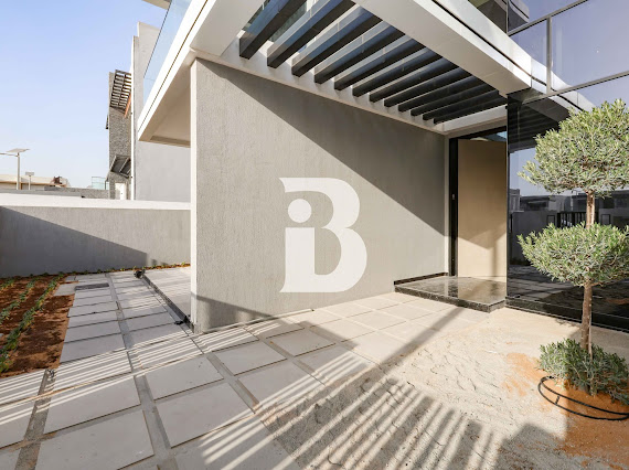 Brand new| Premium finishes | Backing Park