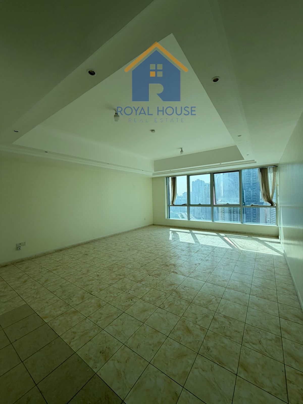 Al Dana Tower 2 BR Apartment with View