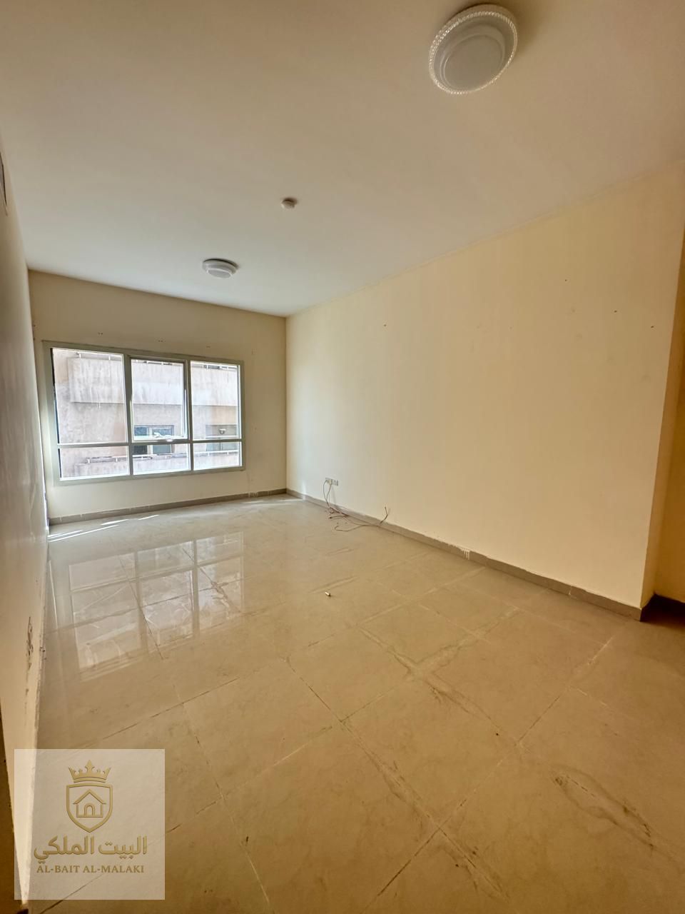 Elegant Family 2-Bedroom Apartment with Parking and Luxury Pool
