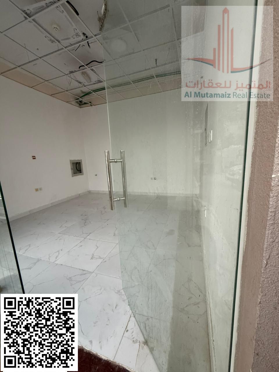 For annual rent in Ajman, a commercial space of excellent size in Abu Younis Building, Al Jurf Industrial Area 2. Asking price: 25,000 AED