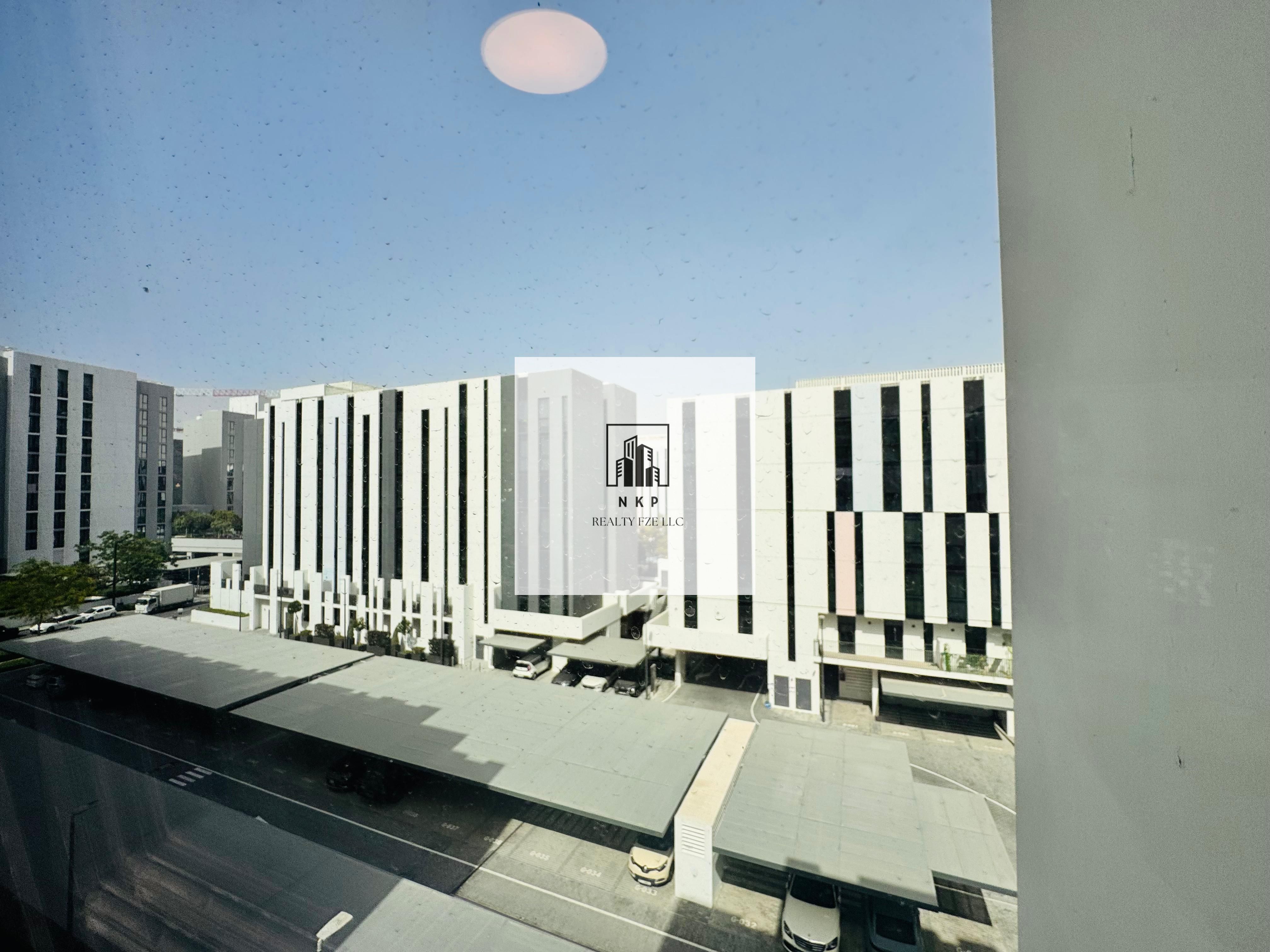 Spacious luxurious 1bhk apartment with 2 bathrooms