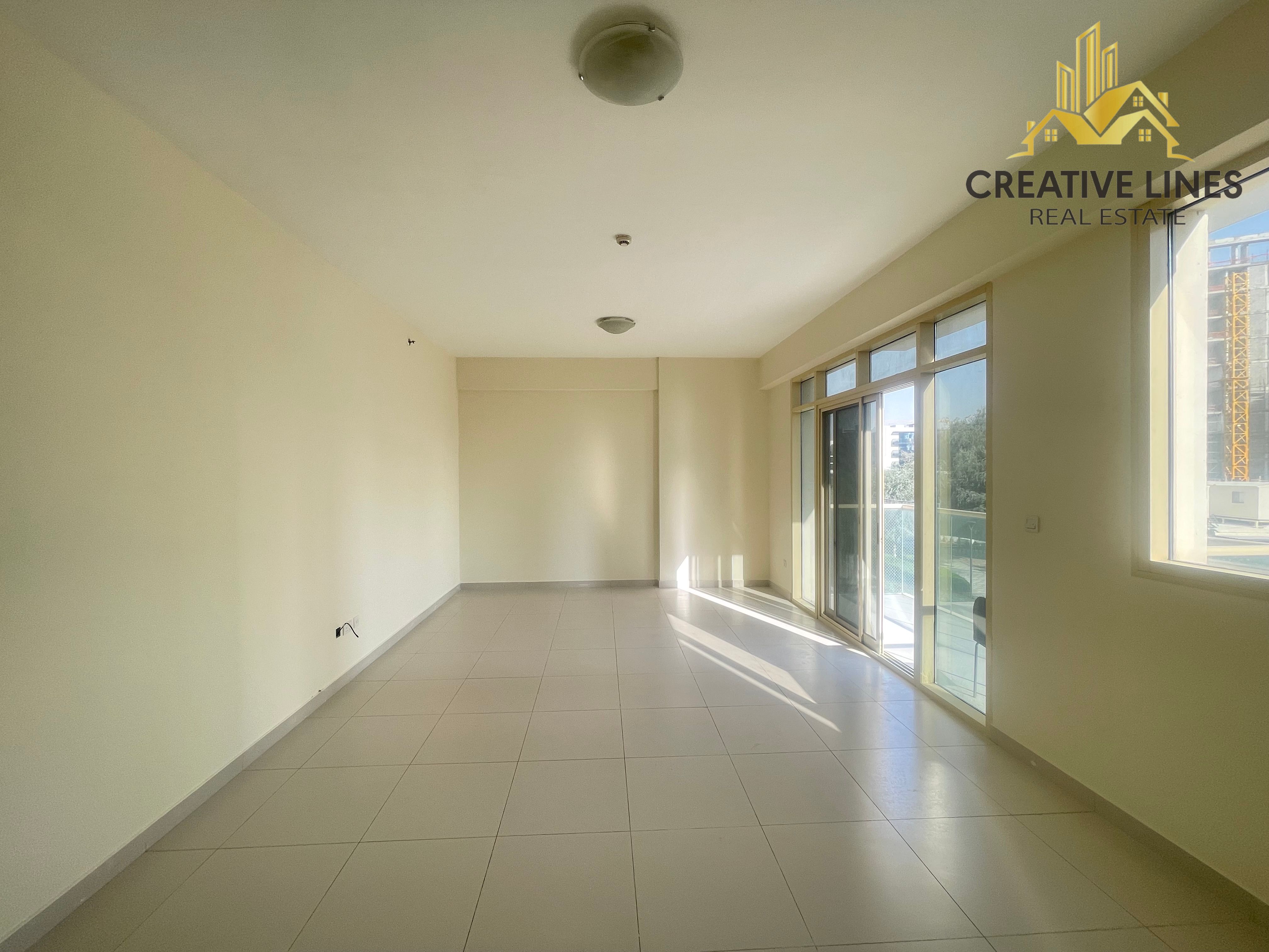 Spacious Apartment Huge Size 2Bed rooms Storage Space