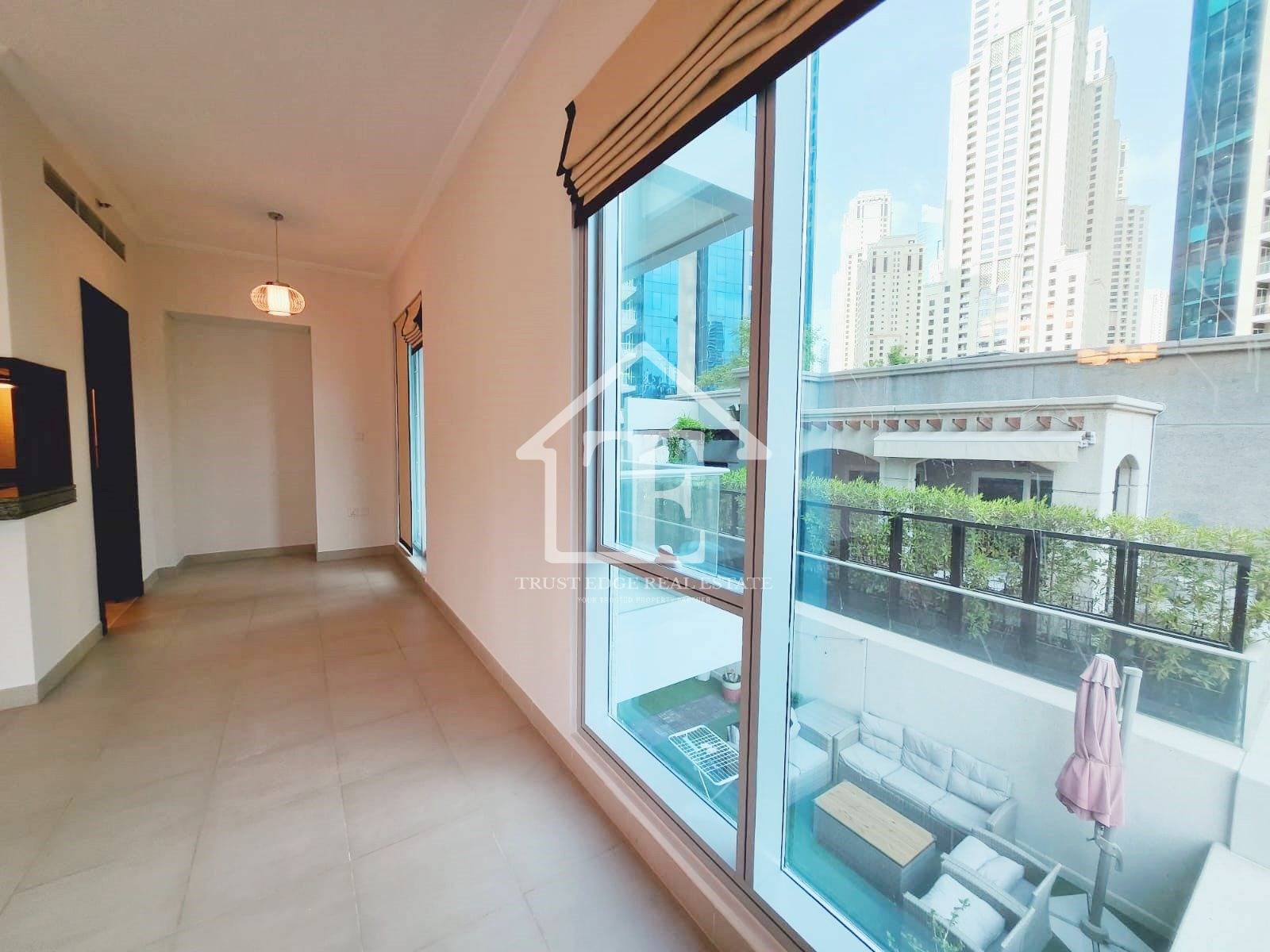 Vacant Marina View Apartment | Spacious Layout