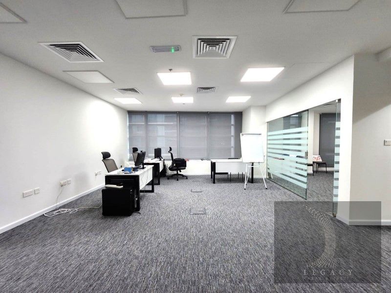 Real Listing, Fitted Partition, Canal View, Vacant