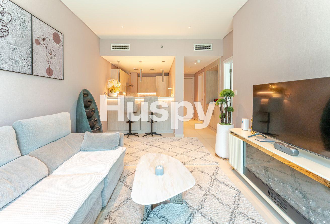 Upgraded | Sea View | High Floor