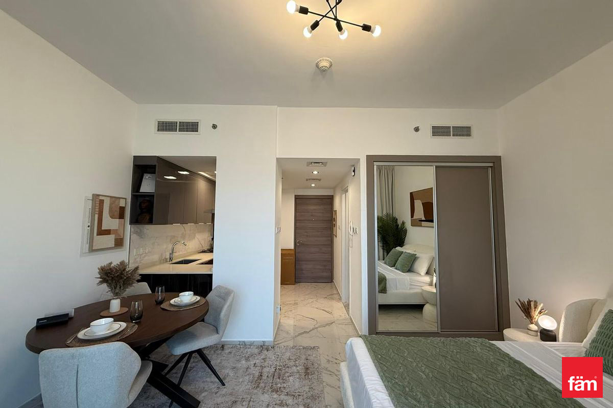 Fully Furnished | High Floor | Ready To Move