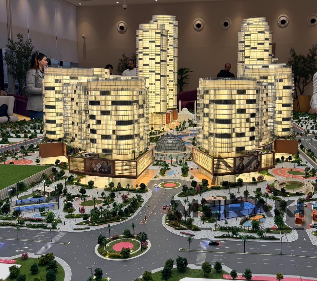Bedroom and living room for ownership in Tiger Downtown, fully furnished + first Crystal Lake + 10% down payment