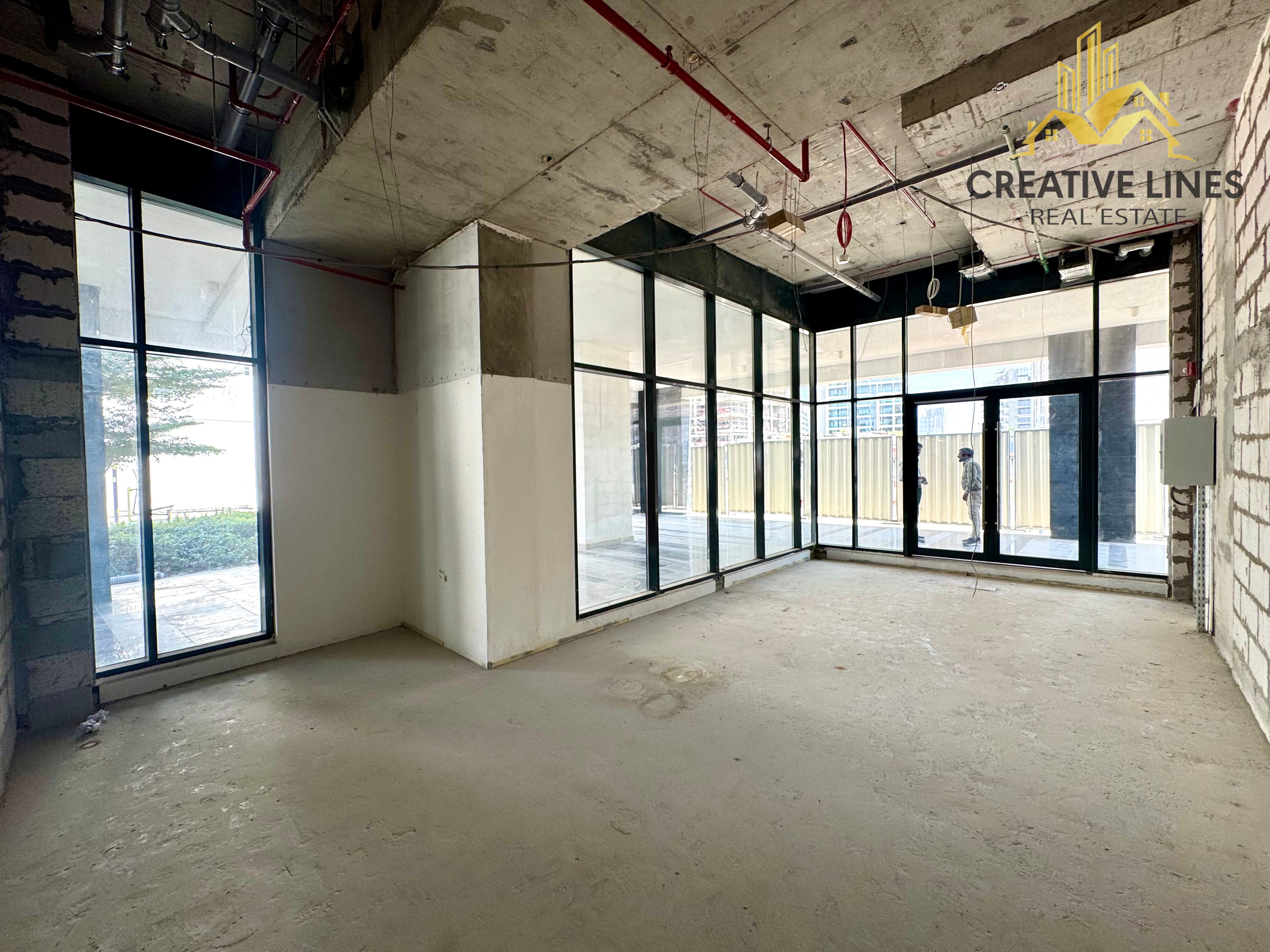 Prime Location | Chiller free | Shell and Core Shop available | Corner Shop